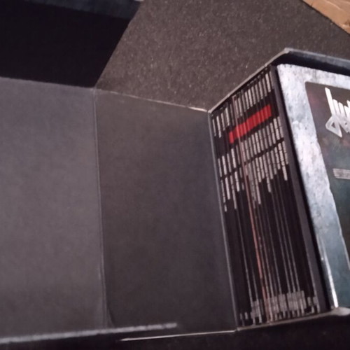 Judas Priest The Complete Albums Collection box set like new, metal