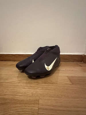Nike Jr. Mercurial Superfly 10 Academy KM football boots, Kylian Mbappé edition, purple