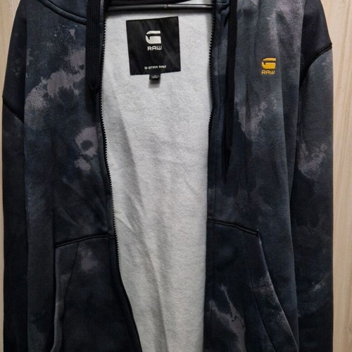 Clothing set used with G-Star sweatshirt S, Michael Kors blouse M, G-Star jeans