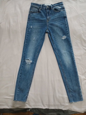 Дамски skinny дънки Stradivarius No Eu 36 като нови, сини