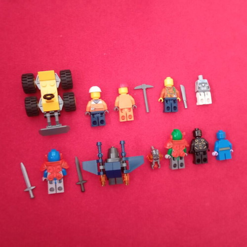 Lego minifigures like new set