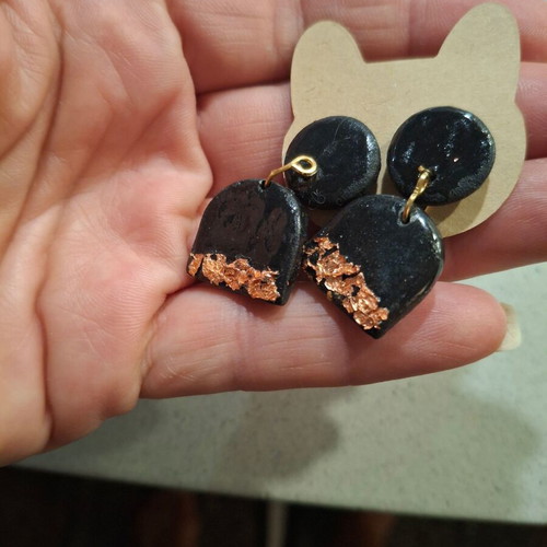 Handmade earrings from polymer clay, black and gold