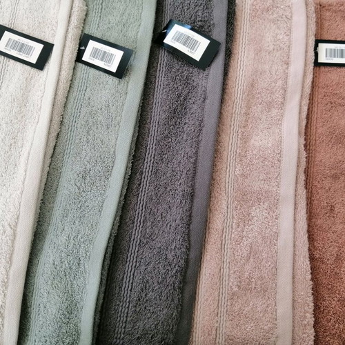Aria solid color towel 100% cotton pente 600gr new