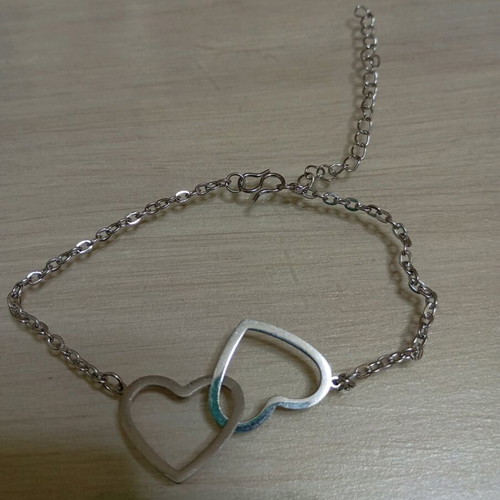 Steel chain bracelet adjustable like new, silver color