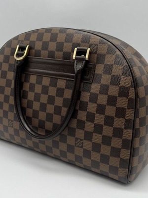 Alma PM Damier Ebene Louis Vuitton handbag like new, brown