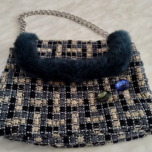 Doca shoulder bag like new, beige and blue