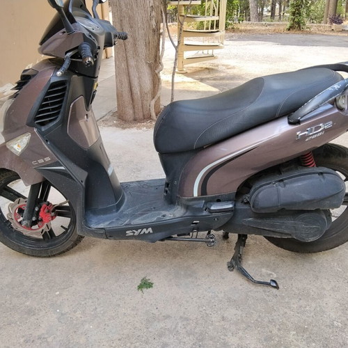 SYM HD 200i