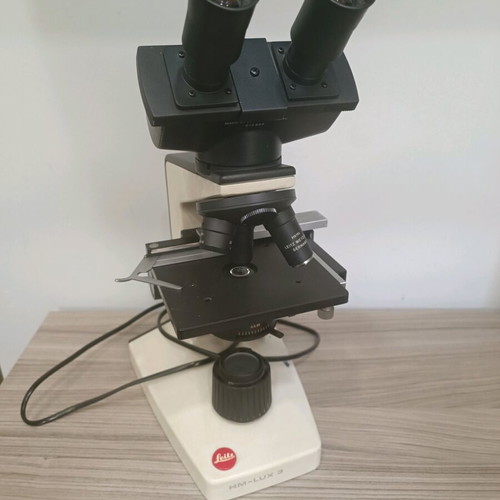 Leitz HM-LUX 3 microscope used in very good condition