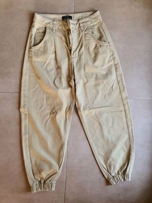 Bershka pants like new, beige, size S 36 8, wide with elastic cuffs