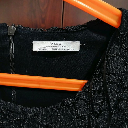 Zara women's lace dress black like new, size S