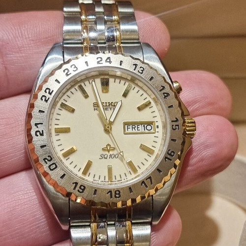 Seiko Kinetic SQ100 watch new old stock