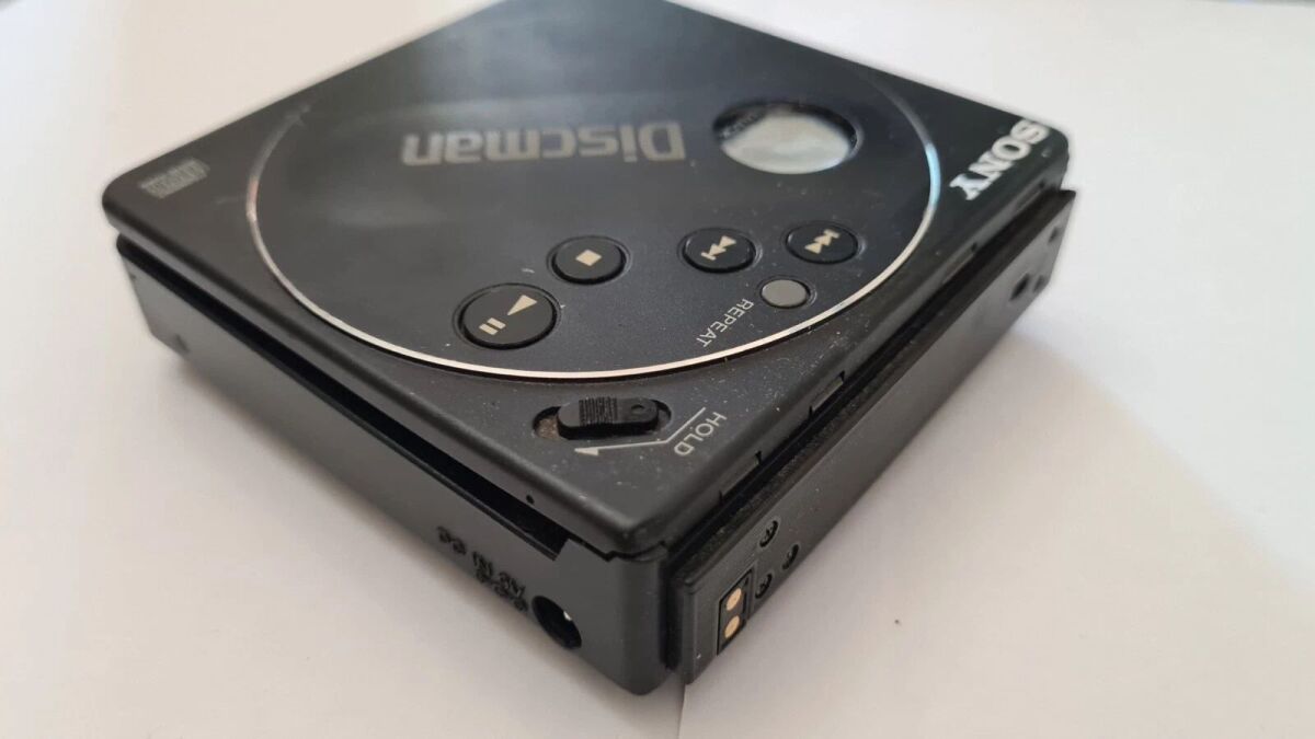 Sony D-88 portable Discman Walkman CD… - € 249,00 - Vendora.cy