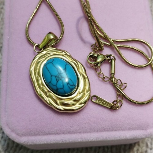 Steel pendant with steel chain new in box