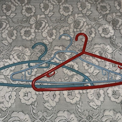 Hangers, set of 3, new