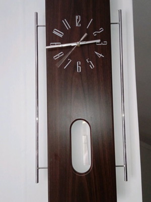 Pendulum wall clock like new, brown wenge