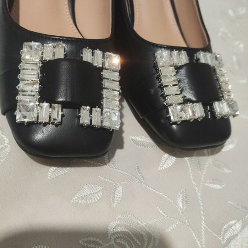 Vera Blunk black pumps like new, size 38 with rhinestone detail
