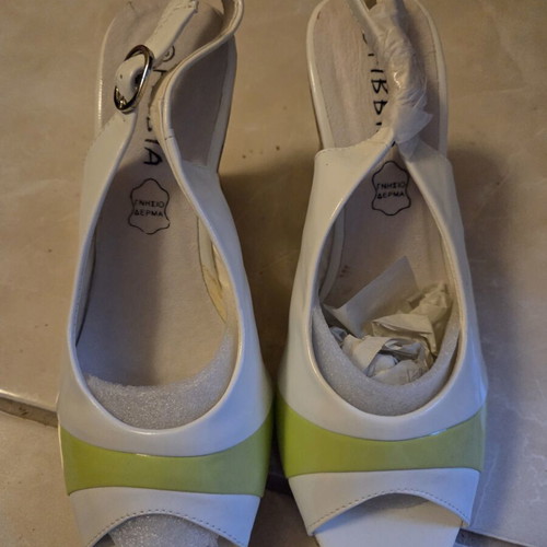 Platform sandals white with green patent leather and leather insole new