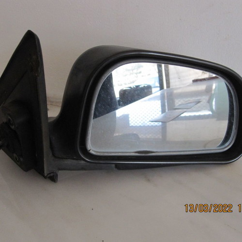 Right mirror Mitsubishi Lancer '97-'04.5 used with cables