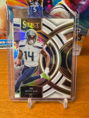 2023 Panini Select Football DK Metcalf White Premier card like new