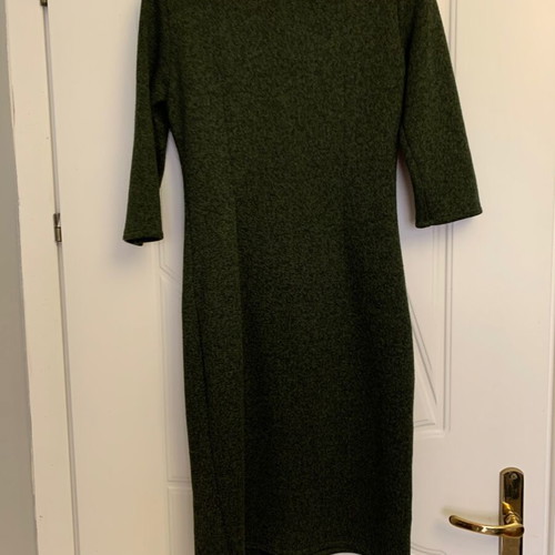 Wool dress like new, green