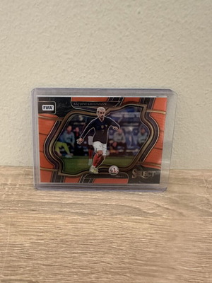 2022-23 Panini Select FIFA France Antoine Griezmann Field Level Orange Prizm card /60