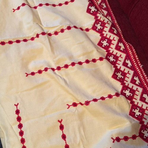Vintage tablecloth like new 140/130