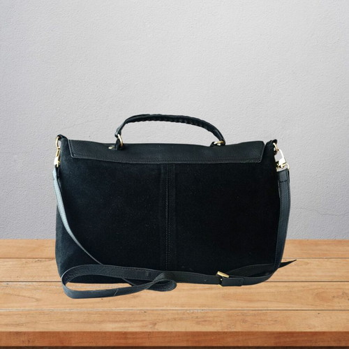 Kiomi black leather briefcase like new