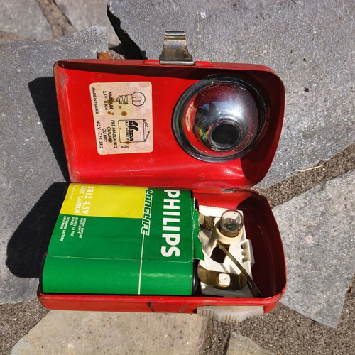 Mazda metal flat flashlight used, vintage collectible