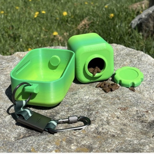 2 in 1 Travel Bottle for Dogs and Cats, new, water and food bowl