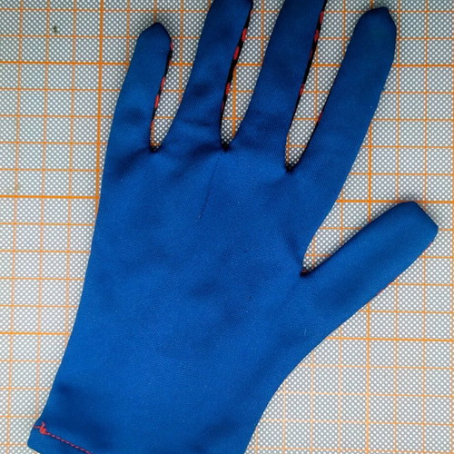 The Amazing Spider-Man Kids Gloves Marvel Comics like new