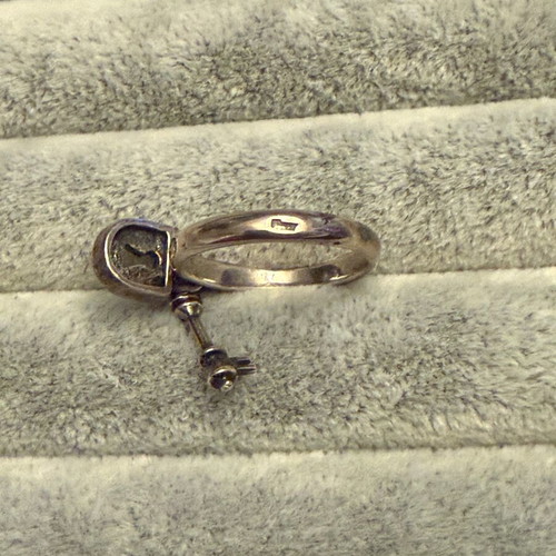 Jenavi silver ring new, with pearls and Swarovski crystals
