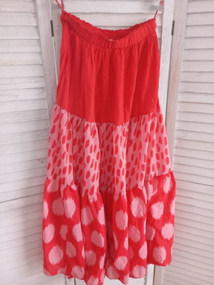 Moutaki skirt like new, red and pink, sizes M L 5XL