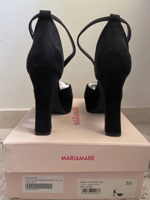 Black platform pumps like new, size 39, 11cm heel