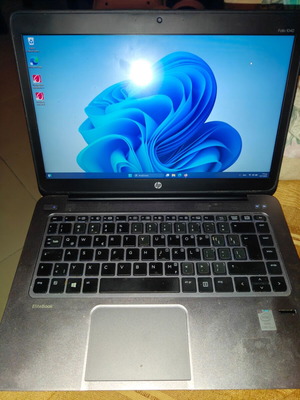 HP EliteBook Folio 1040 G1 laptop used, Intel Core i5, 8GB RAM, Windows 11