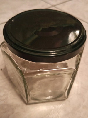 Polygonal jars used, pack of 20, 330ml with lids