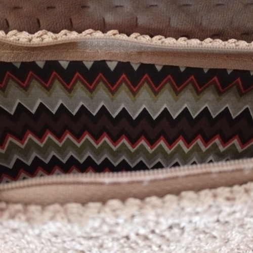 Handmade knitted bag like new, crossbody, beige