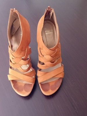 Stuart Weitzman Strappy Suede Heeled Sandals used, tan cognac, size 39
