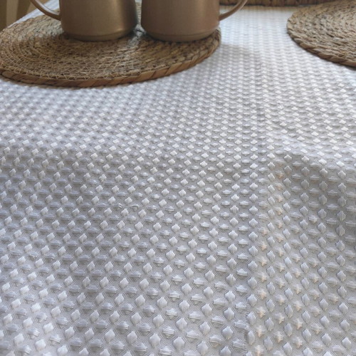 Tablecloth white, like new, 115x95 cm