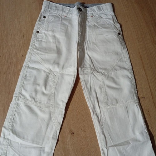 Boys' white pants size 4 years like new