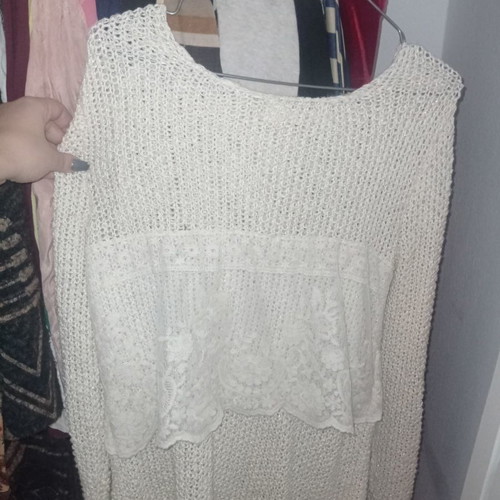 White pullover with lace detail
