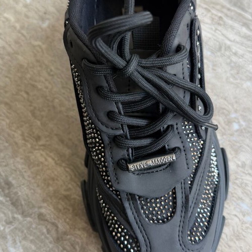Steve Madden Possession-R women's black sneakers like new with stones