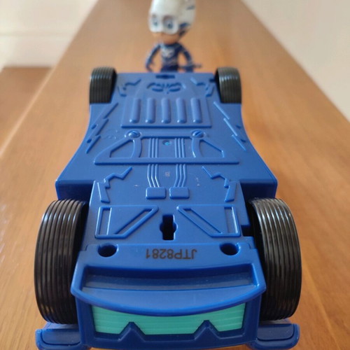 Pj Masks car and Catboy figure like new