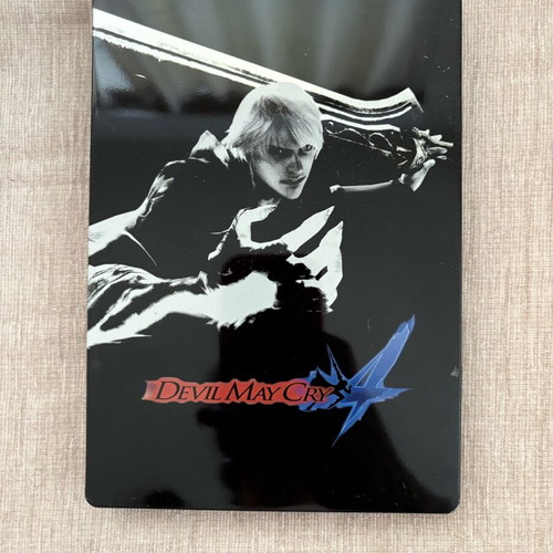 Devil May Cry 4 Steelbook Special Edition Xbox 360 used, full English