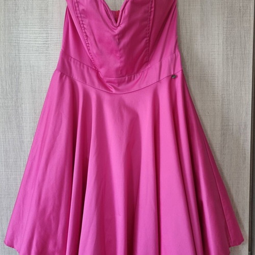 Toi&Moi fuchsia dress size M like new