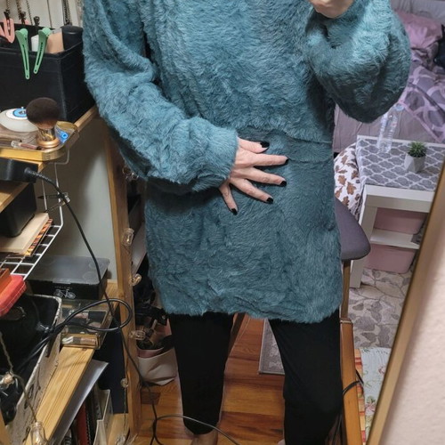 Pullover Large petrol, long, very soft, like new Pink Woman