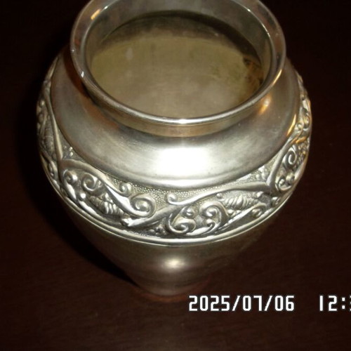 VASE FLOWER POT OLD