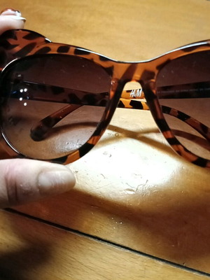 Cat's eyes sunglasses used, tortoise style, H&M