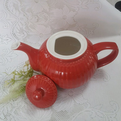 Greengate Alice ceramic teapot new, coral red, 1 liter