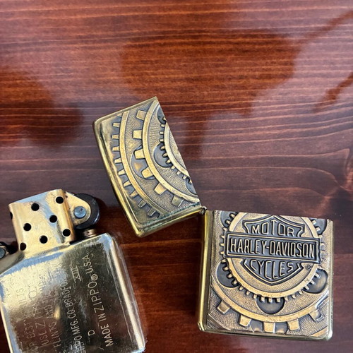 Zippo Harley Davidson lighter used collectible 1997 “gears”