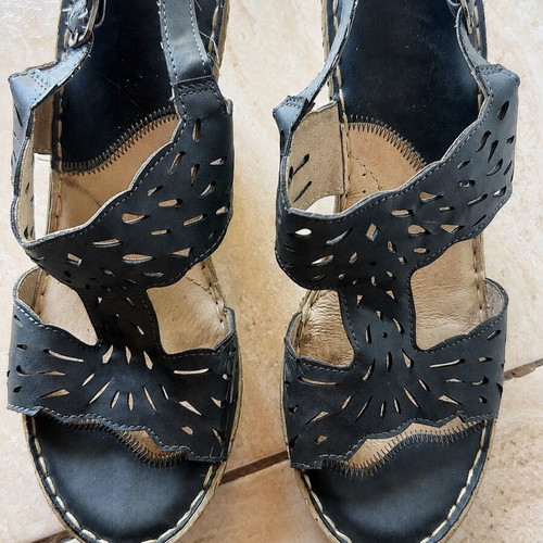 Parex black platform sandals with perforated design, size 38